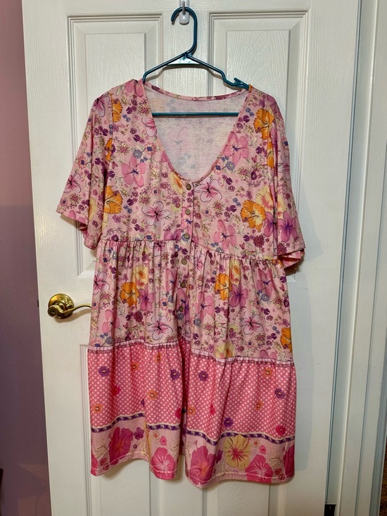 Dresses & Skirts - 2 Beloved Boutique Pink & Purple Floral Button-Front Babydoll Dress Lg NWOT